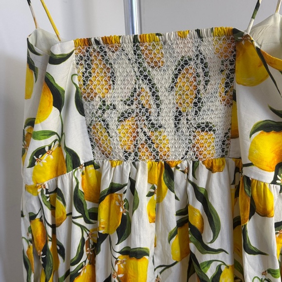 J. Crew A-line midi dress in Limoncello
100% cotton size 8
Excellent condition - Picture 7 of 11